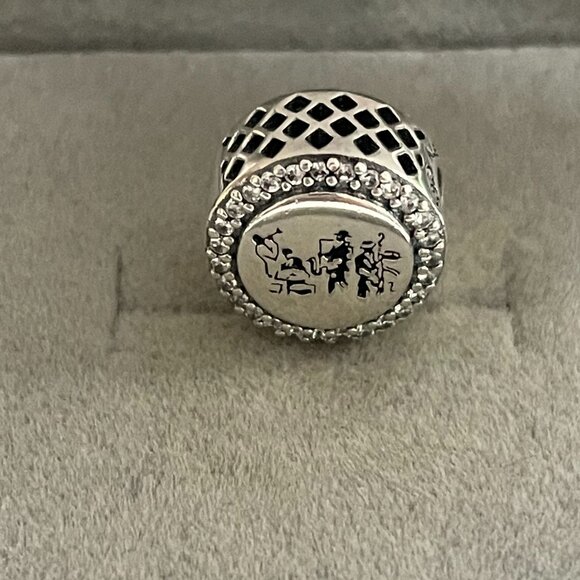 Pandora New Orleans Exclusive Dangle Charm Pendant - Picture 2 of 4